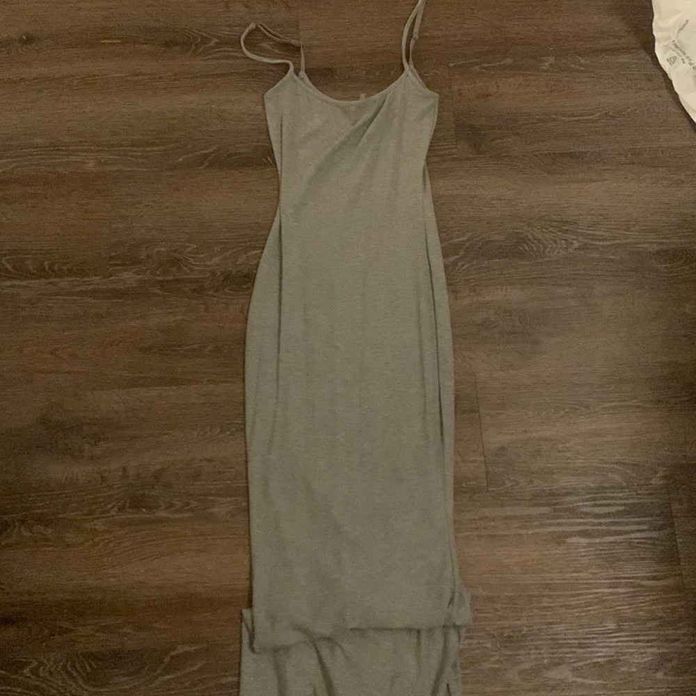 Skims viral dress in grey